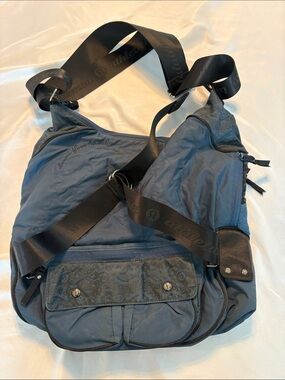lululemon dance floss travel bag lululemon athletica | Bags | Lululemon Sidestage Dance Floss Travel Bag